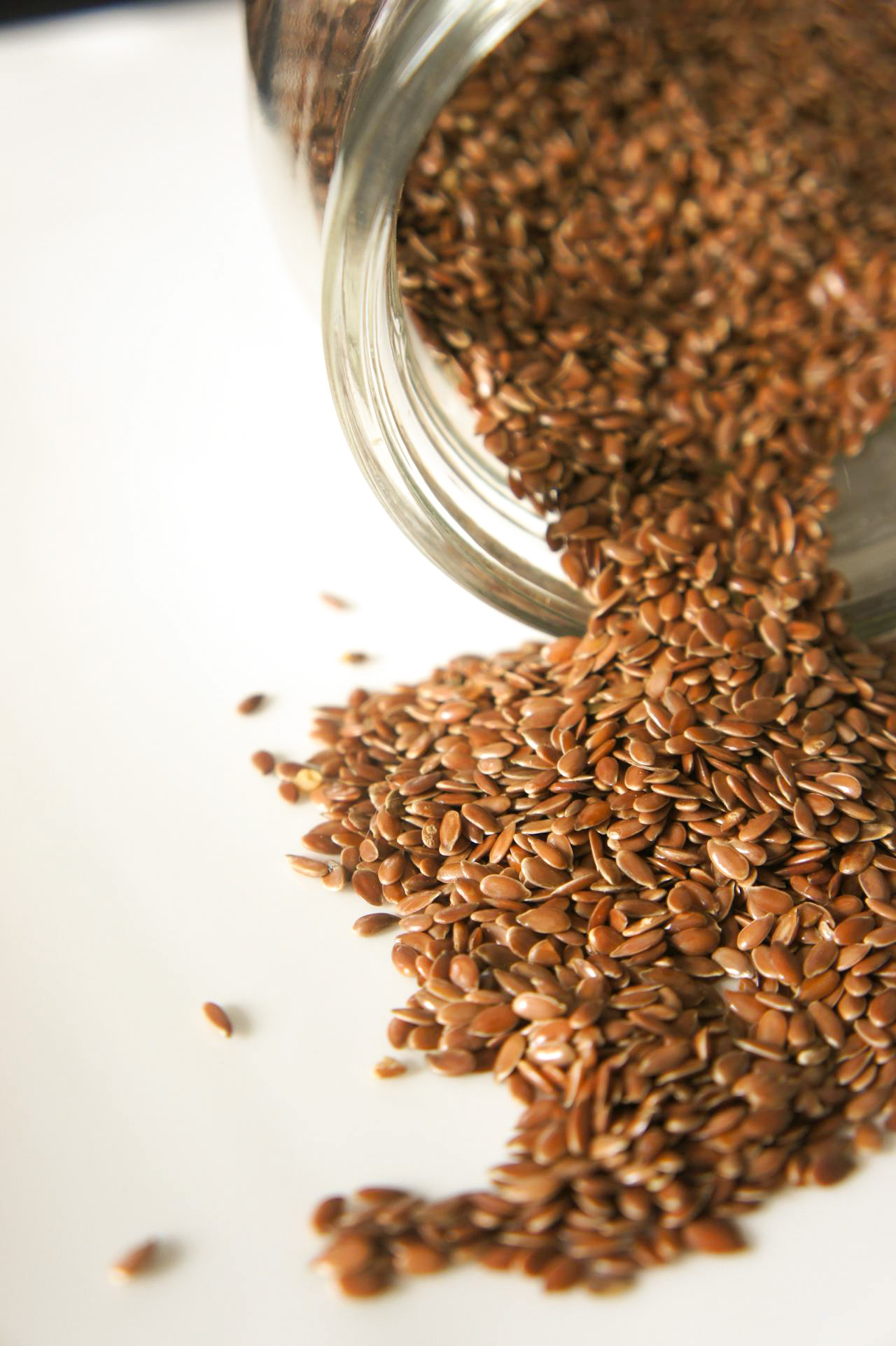 Featured image for “Ses­am­but­ter: Aro­ma­ti­sche Ver­fei­ne­rung für Brot & Co.”